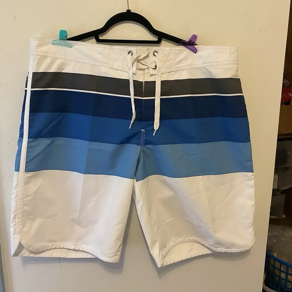 New Old Navy Men’s Swim Trunks XL White Blue Striped Beach Nautical Y2K 2007